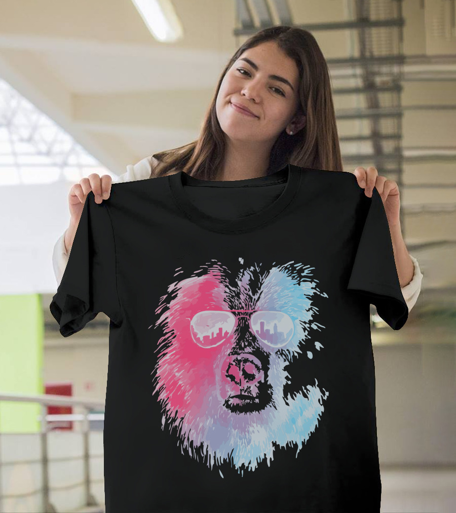Call Of The Wild Bear with Sunglasses City Reflection T-Shirt