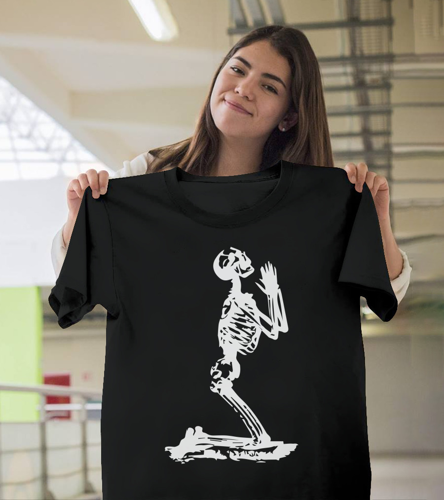 Funny Kneeling Skeleton in Prayer T-Shirt