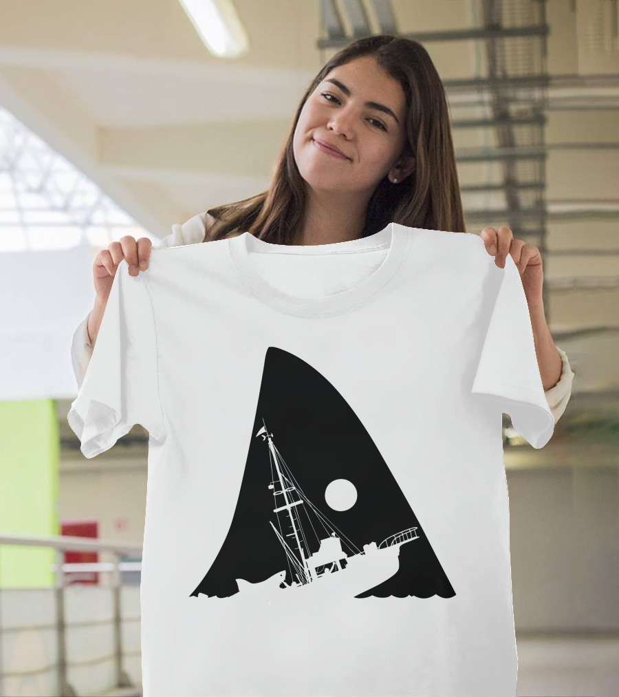 Jaws Shark Fin Ship Silhouette Under Moonlight T-Shirt