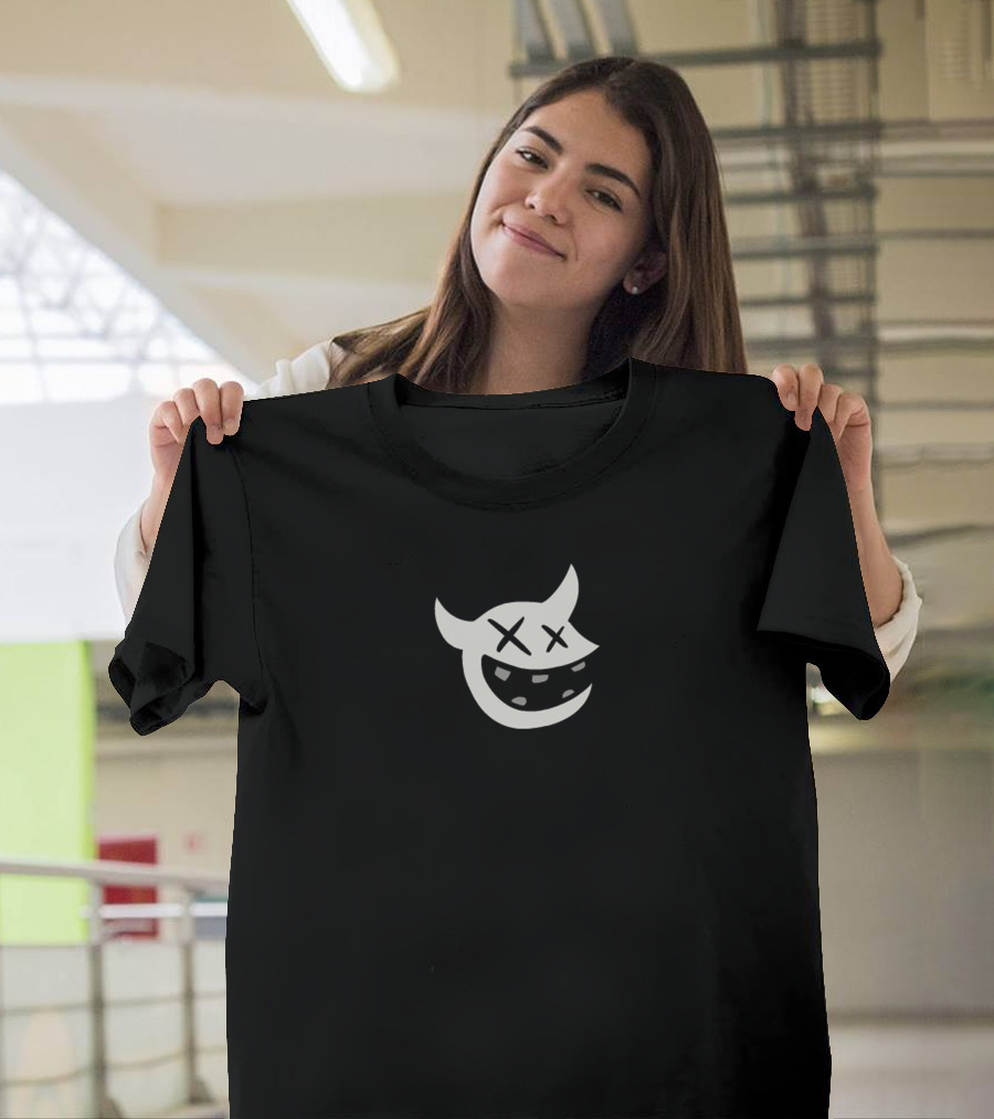 Muerto De Risa Skull Emblem Black Humor T-Shirt