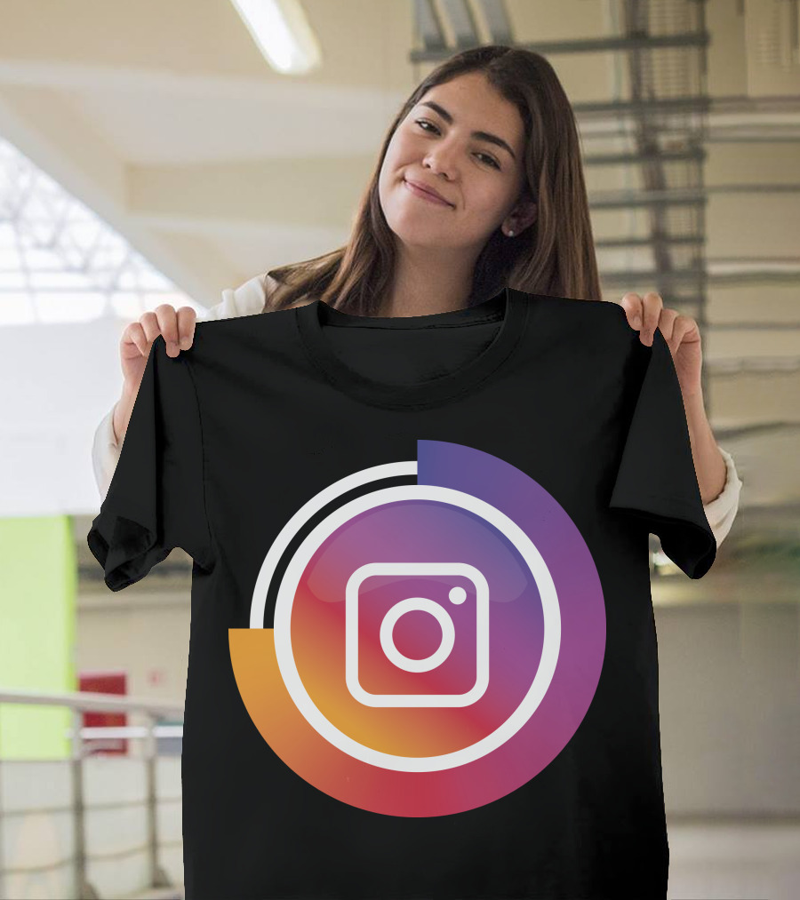 Instagram Camera Icon with Circular Gradient Background T-Shirt