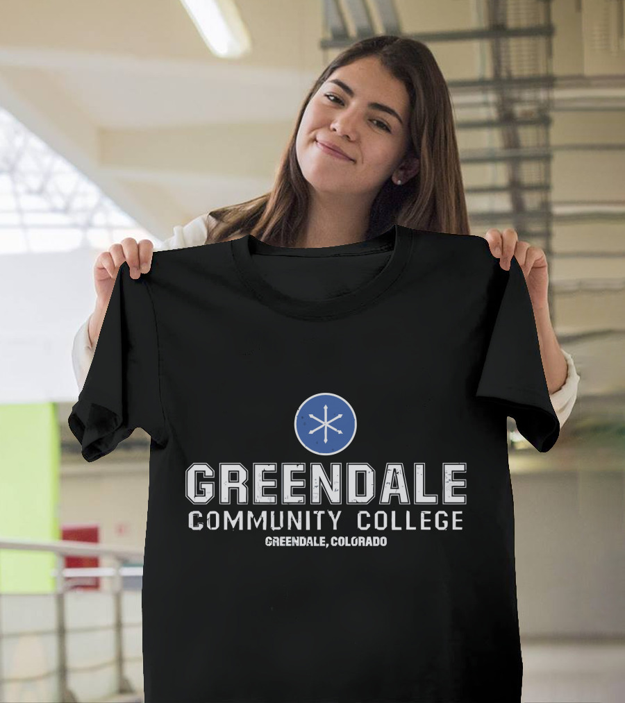 Greendale Community College Greendale, Colorado Snowflake T-Shirt