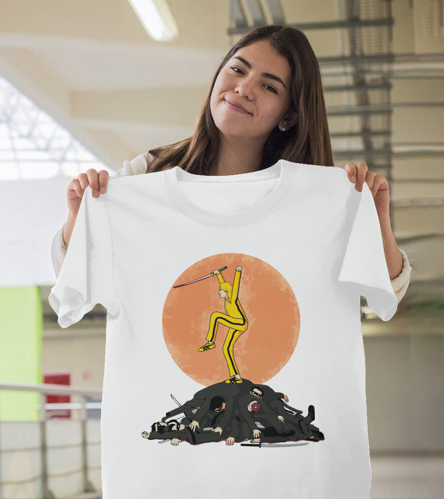 Karate Bill Yellow Jumpsuit Warrior on Ninja Pile Moon Background T-Shirt