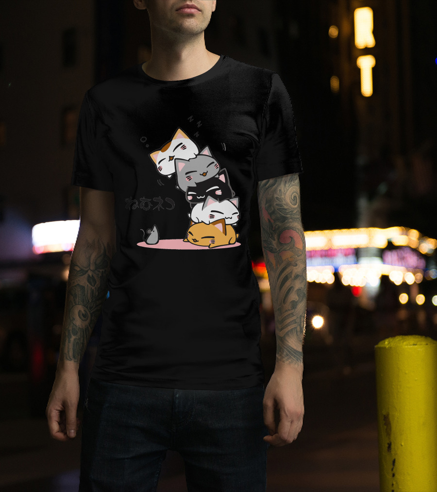 Cute Sleeping Cats Stack With Mouse And Japanese Zzz T-Shirt