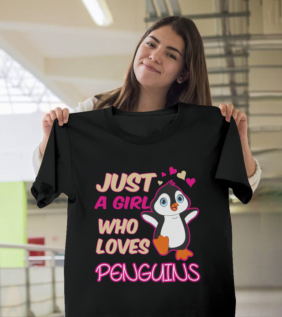Just A Girl Who Loves Penguins Cute Hearts T-Shirt