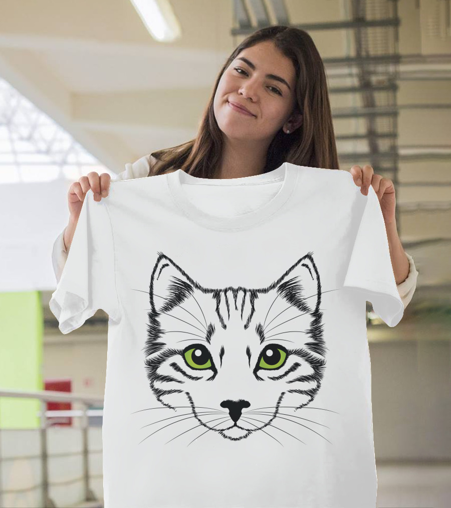 Best Cat Green Eyes Cat Face T-Shirt