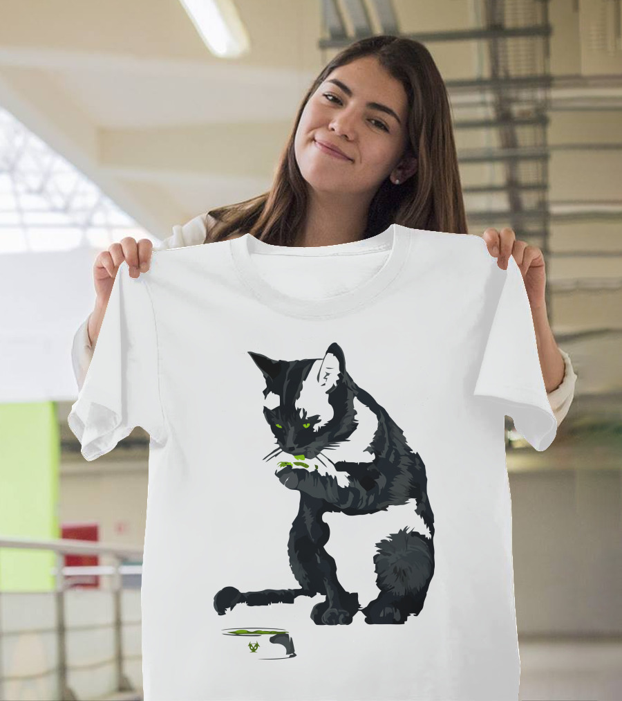 Radioactive Cat with Glowing Eyes and Green Light T-Shirt