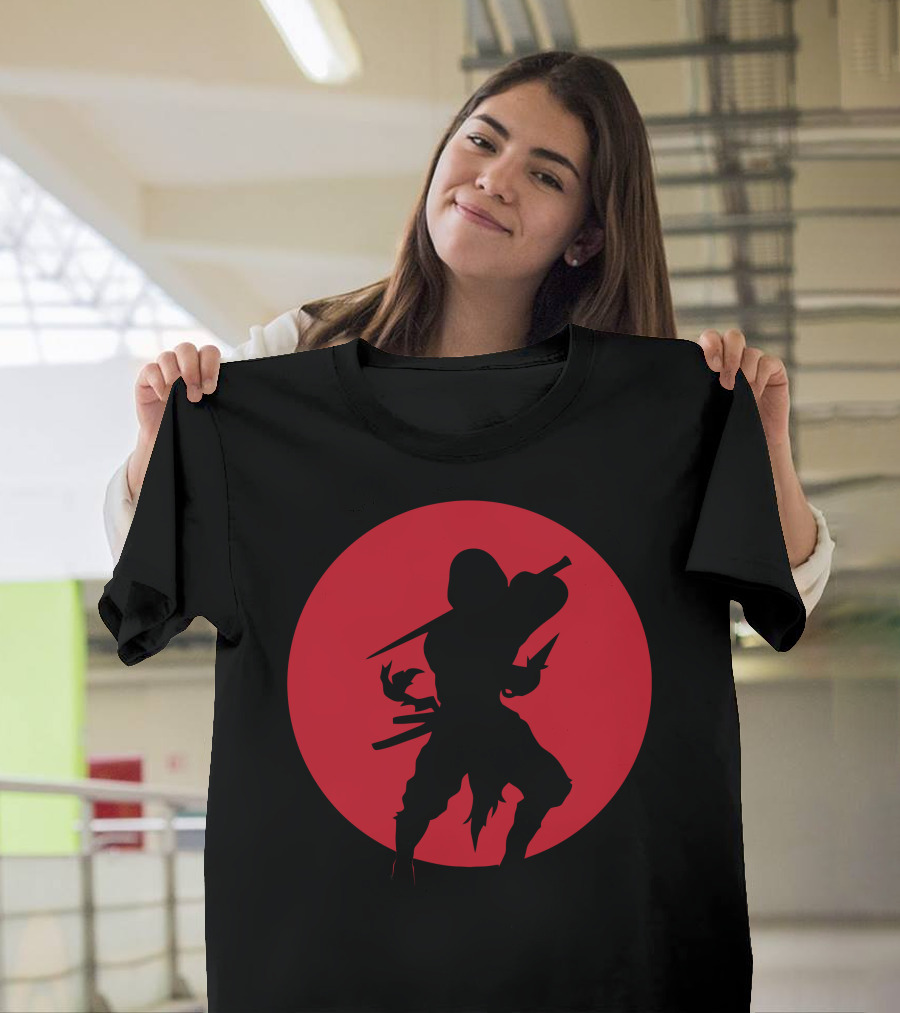 Japanese Ninja Silhouette in Front of Red Moon T-Shirt
