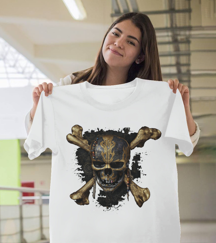 Pirates Of The Caribbean Dead Men Tell No Tales Skull Crossbones Gold Accents T-Shirt