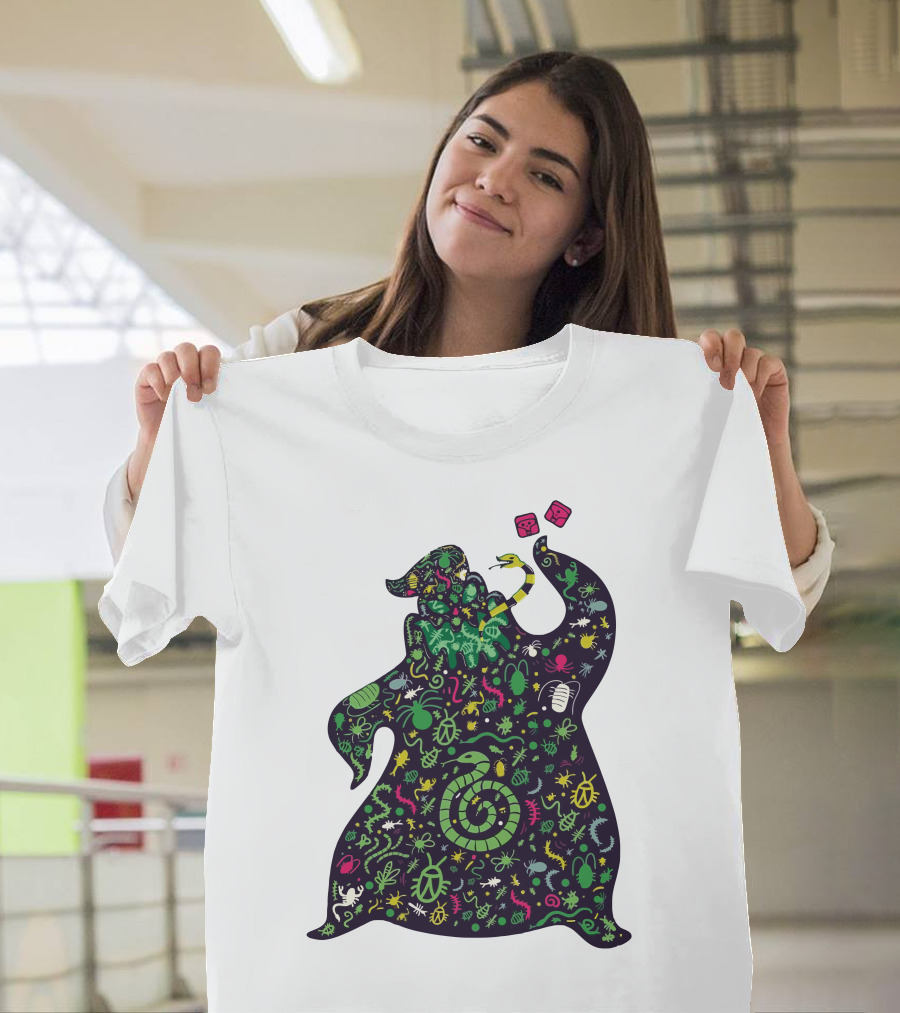 I Am The Oogie Boogie Nightmare Before Christmas Bug Pattern with Dice T-Shirt