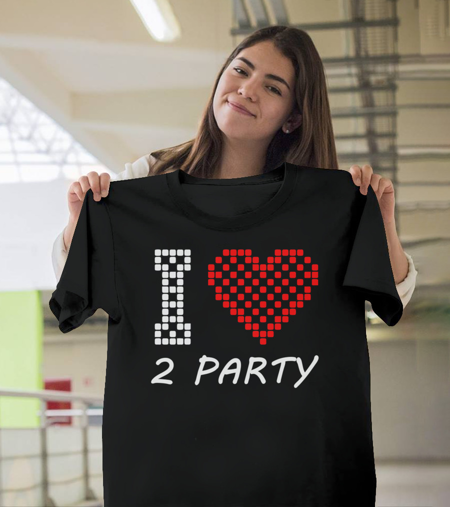 I Love Heart 2 Party Red Checkered T-Shirt