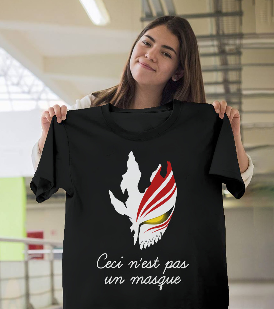 Ceci N'est Pas Un Masque Hollow Bleach Mask T-Shirt