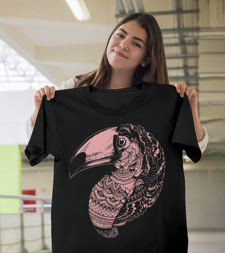 Guacamaya Bird Amazonas Wings Intricate Toucan T-Shirt