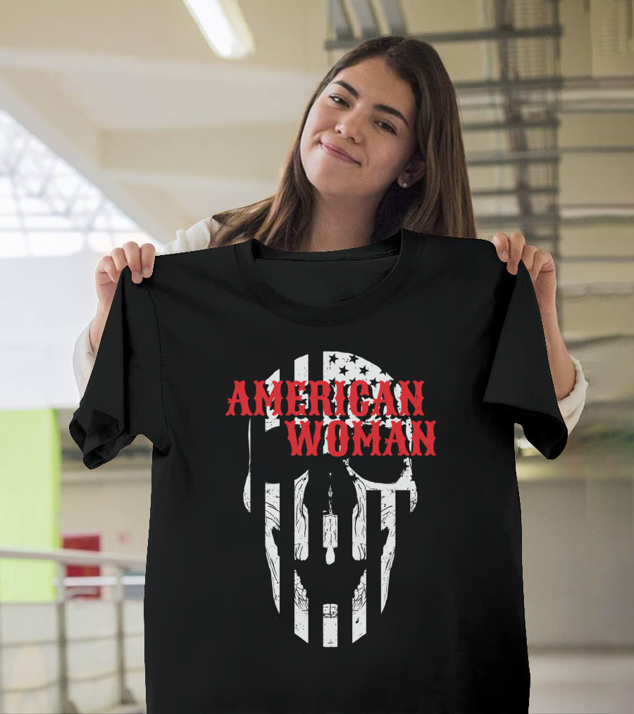 AMERICAN WOMAN Skull T-Shirt