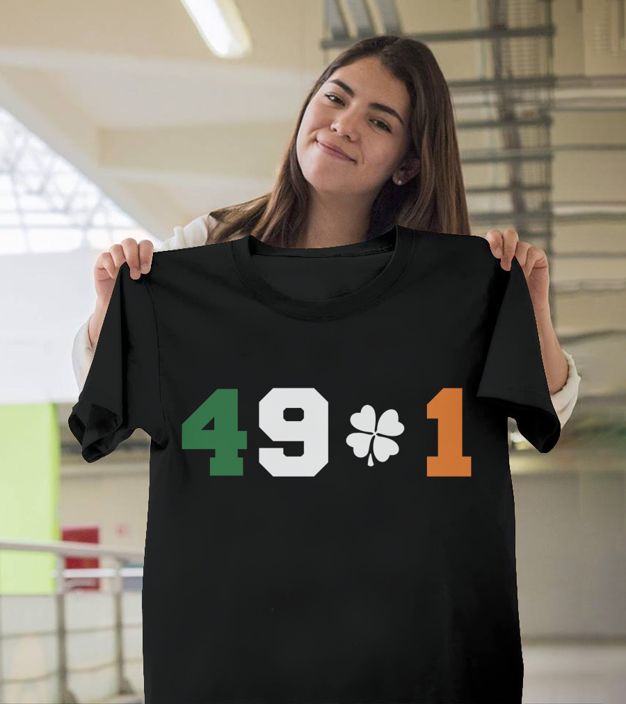 Conor McGregor 49 Clover 1 T-Shirt