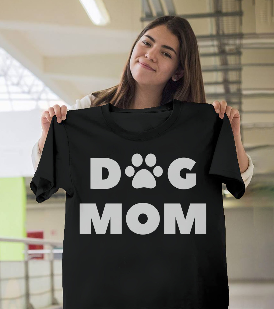 Dog Mom Paw Print Love T-Shirt