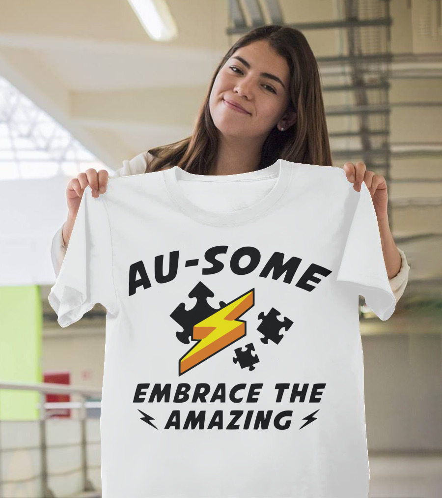 AU-SOME EMBRACE THE AMAZING Puzzle Lightning T-Shirt