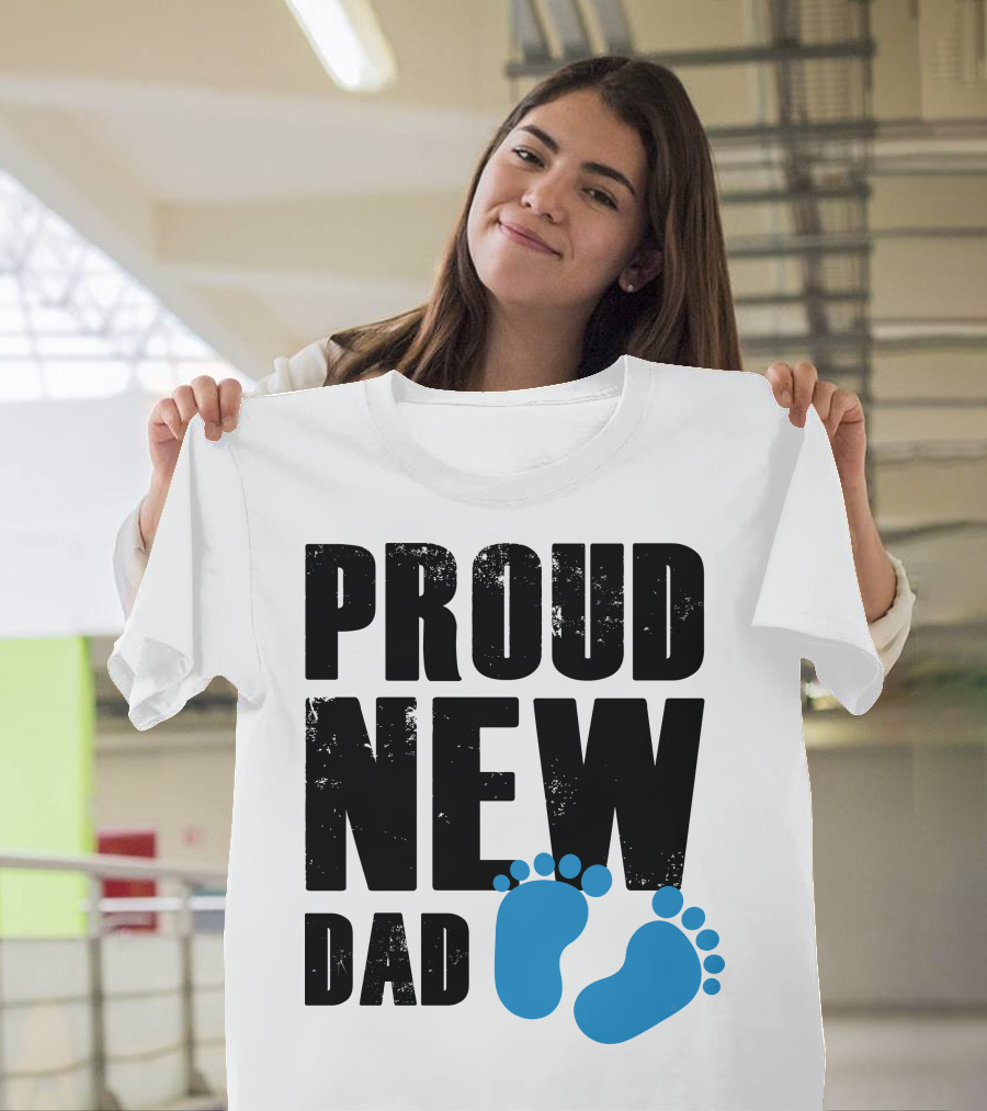 Proud New Dad Blue Baby Footprints T-Shirt