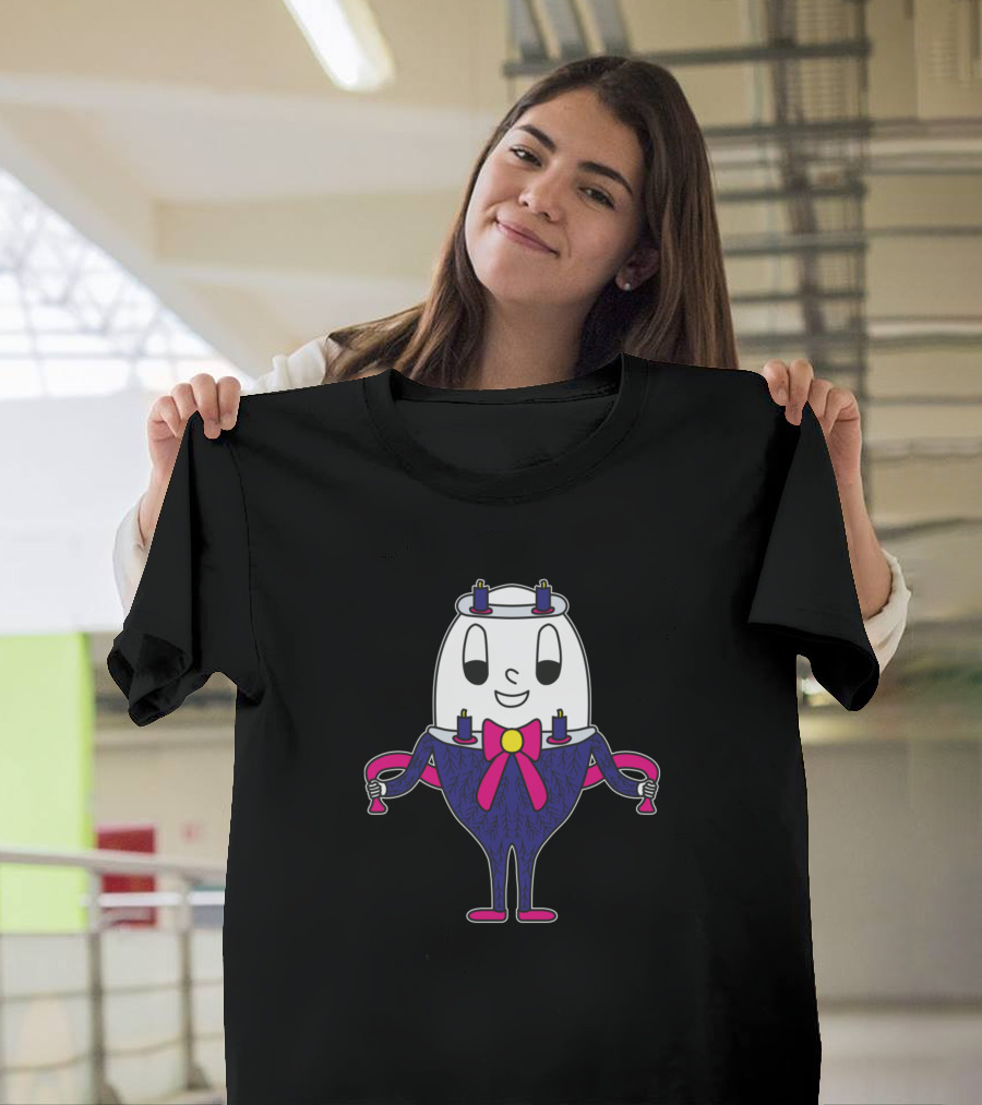 Advent Wreath Egg Humpty Dumpty Character with Candles and Bow T-Shirt