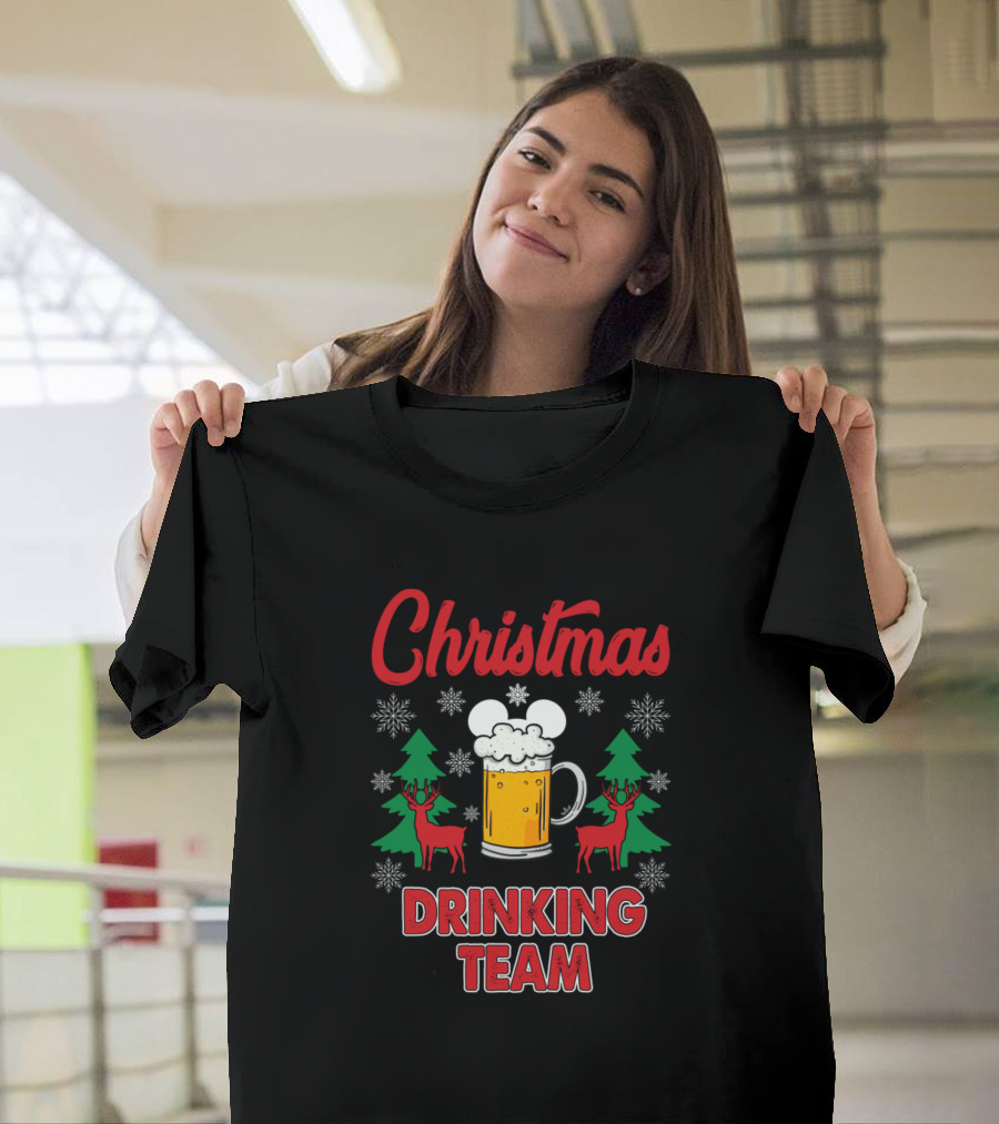 Christmas Drinking Team Festive Reindeer Beer Stein Snowflakes T-Shirt