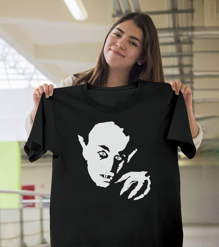 Nosferatu Dracula Silhouette Horror Classic T-Shirt