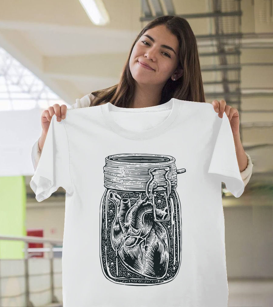 Jar Of Heart New Realistic Anatomical Heart in Jar T-Shirt