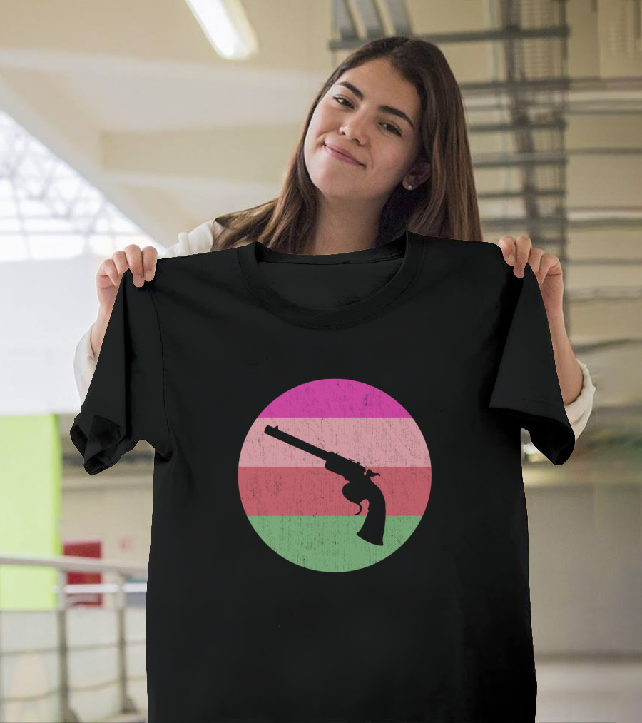 Retro Gun Vintage Striped Circle T-Shirt