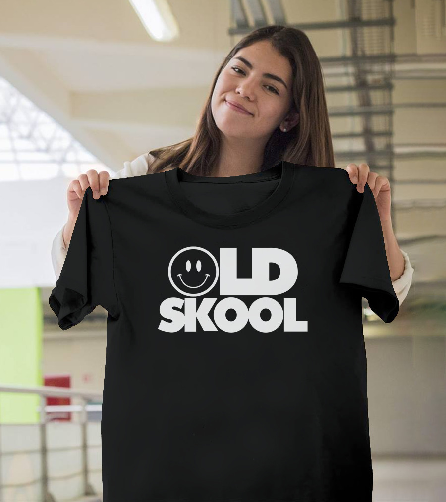 Old Skool Rave DJ Festival Smiley T-Shirt
