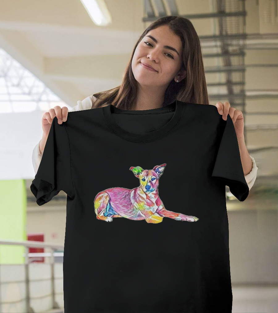 A Pretty Large Breed Yellow Dog Abstract Colorful T-Shirt