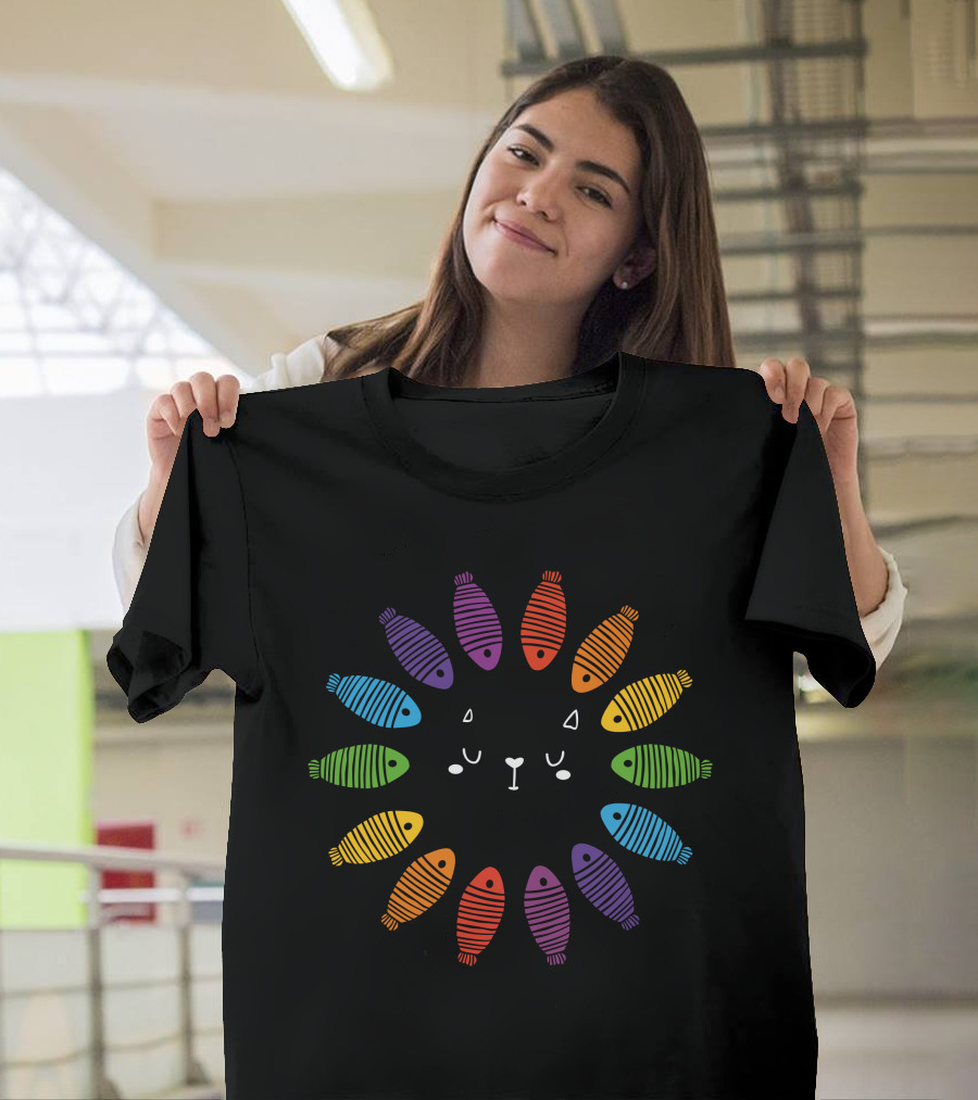 I'm Dreaming Cat with Rainbow Fish Surround T-Shirt