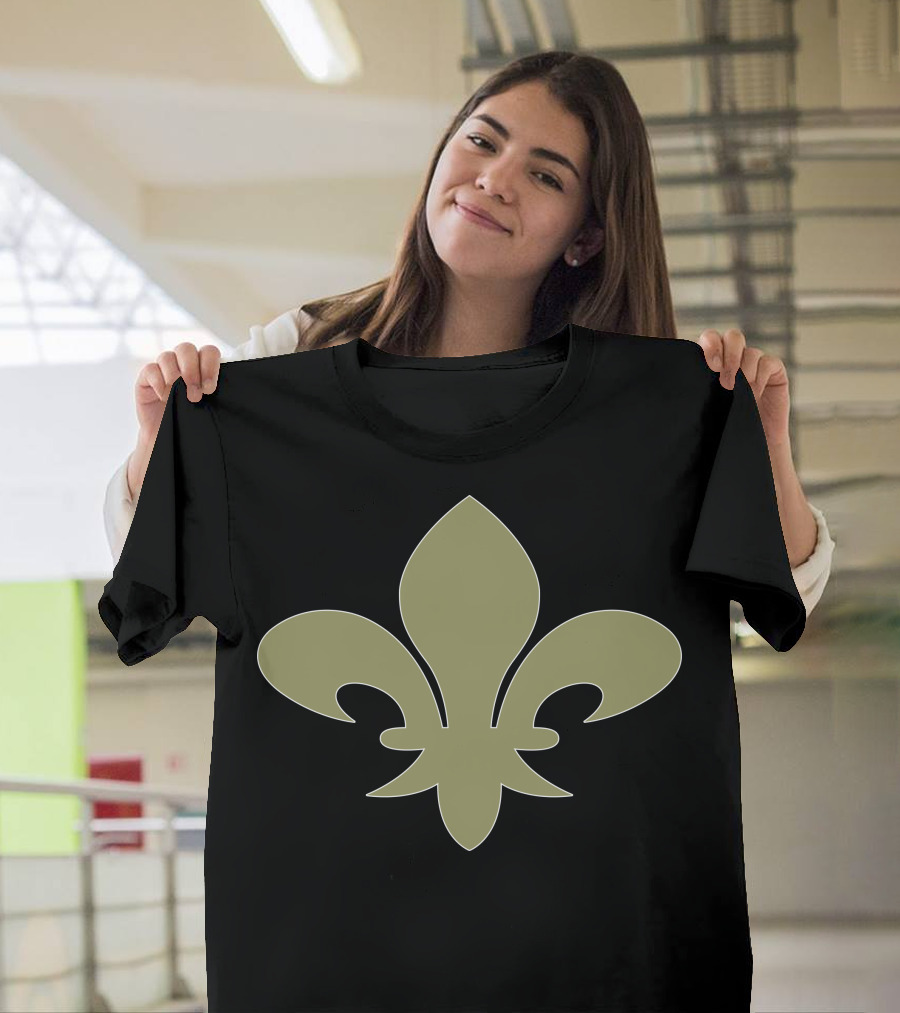 Fleur De Lis Symbol Classic Iconic Emblem T-Shirt