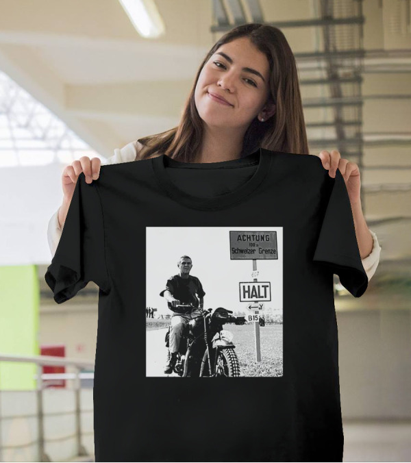 Mcqueen The Great Escape Achtung Halt Schweizer Grenze B15 T-Shirt