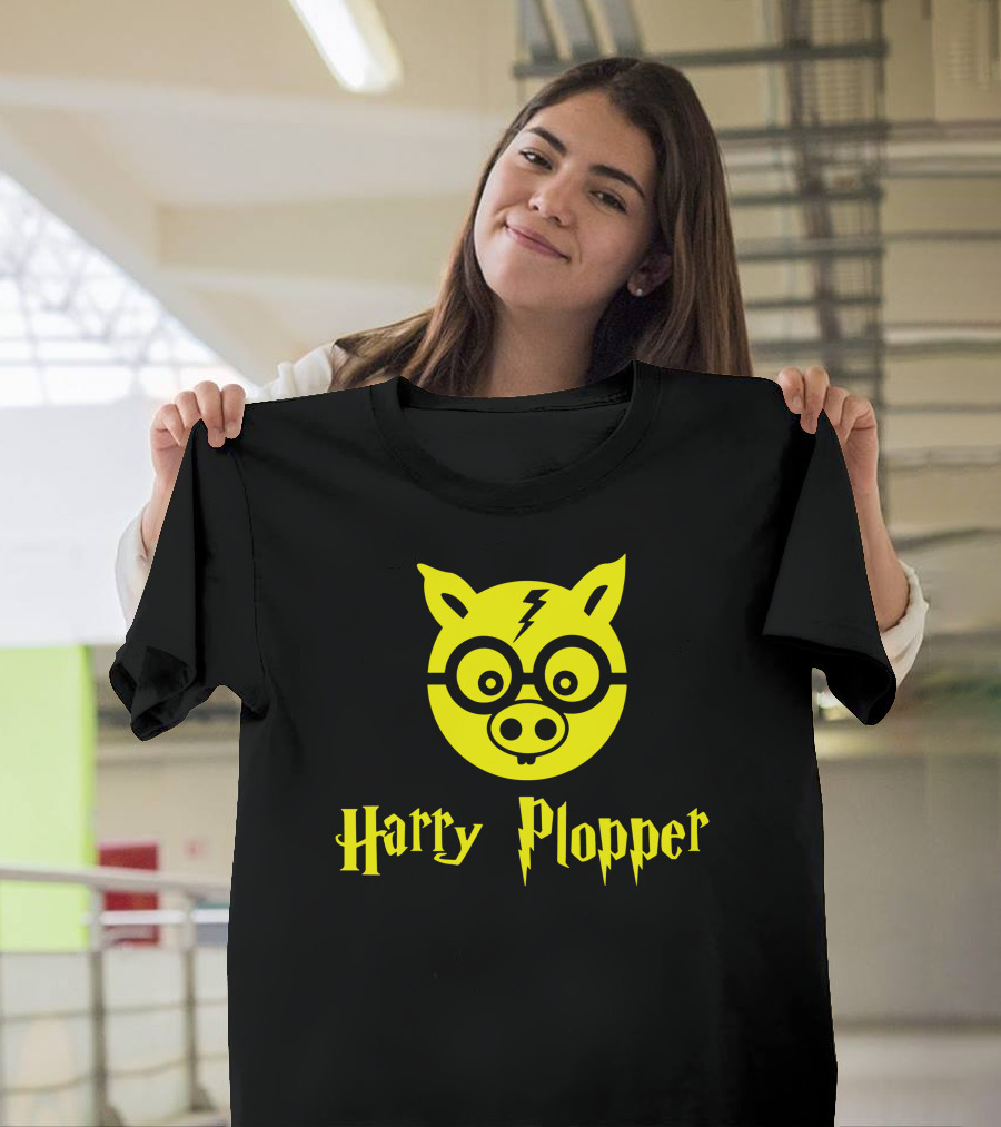 Harry Plopper Pig Wizard Glasses LightningBolt T-Shirt