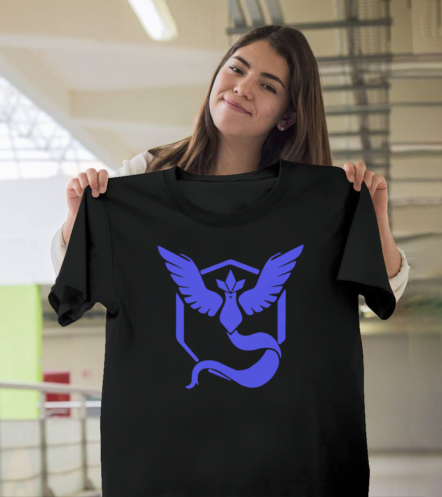 Mystic Team Valor Pokémon Go Legendary Articuno Emblem T-Shirt