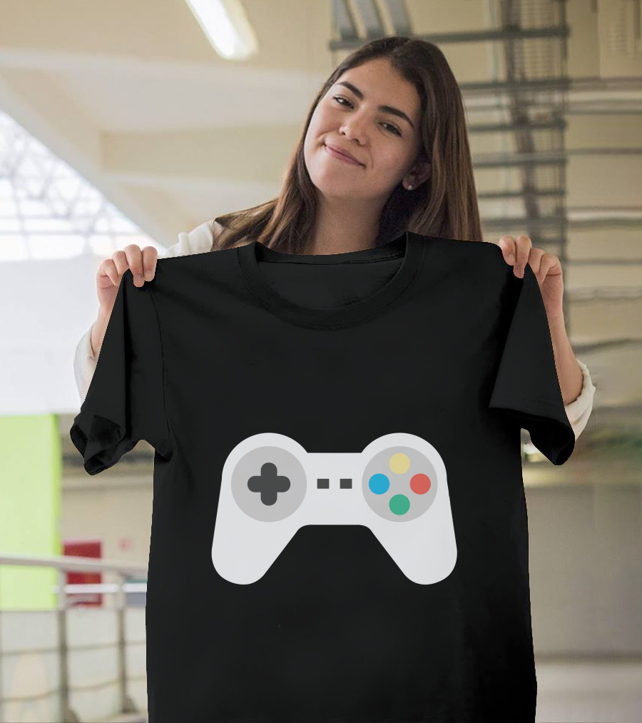 Daddy By Day Gamers By Night Controller T-Shirt