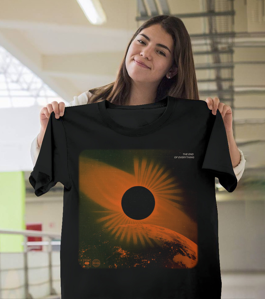 Noah Cyrus The End Of Everything Solar Eclipse Earth Scene T-Shirt