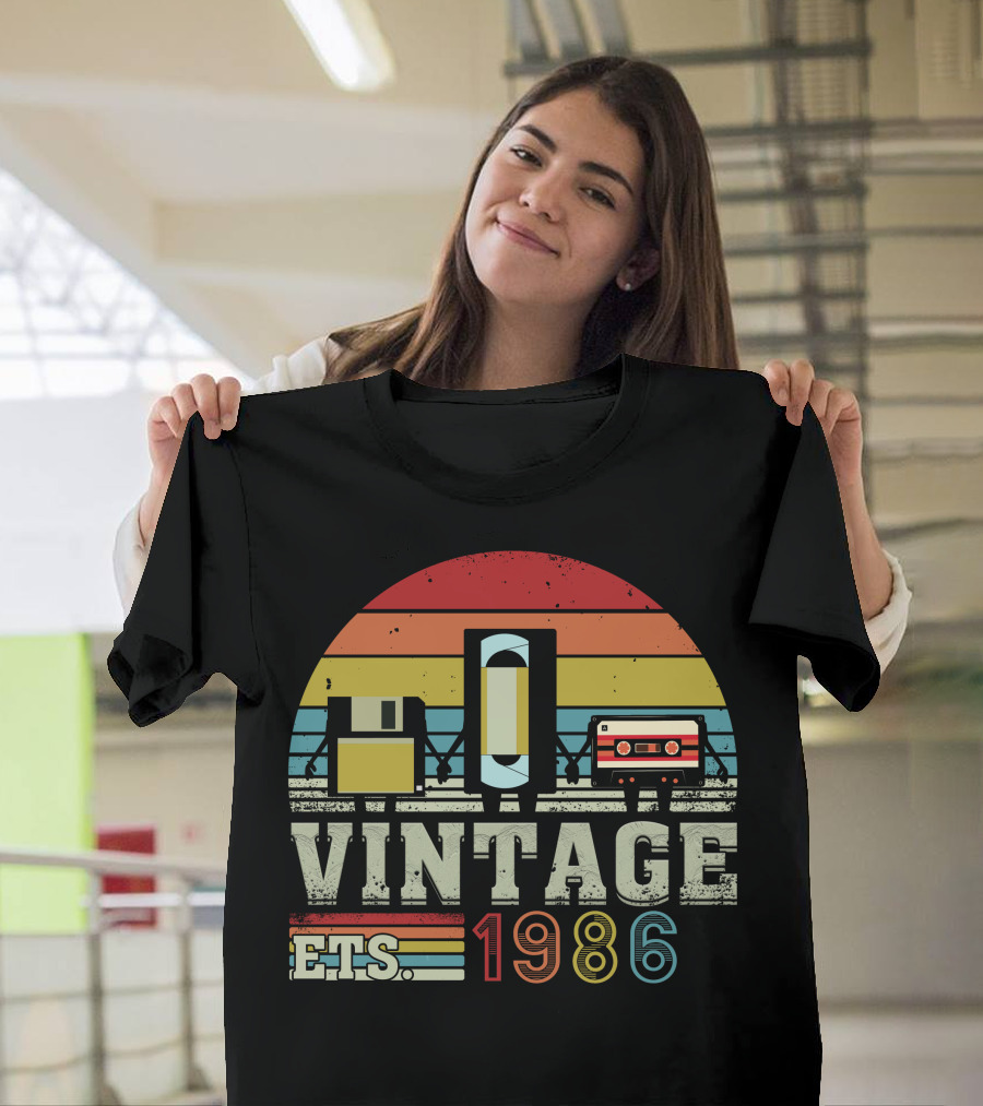 Vintage Ets 1986 Floppy Disk VHS Tape Cassette Retro Rainbow Circle T-Shirt