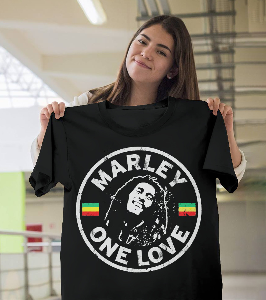 Bob Marley One Love Reggae Icon Circle Rasta Colors T-Shirt