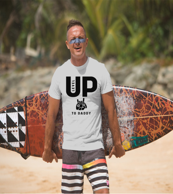 Level Up To Daddy Gaming Controller Hand Gesture T-Shirt