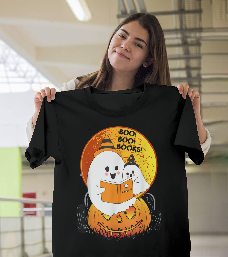 Booooooks Boo Boo Books Halloween Ghost Reading Pumpkin T-Shirt