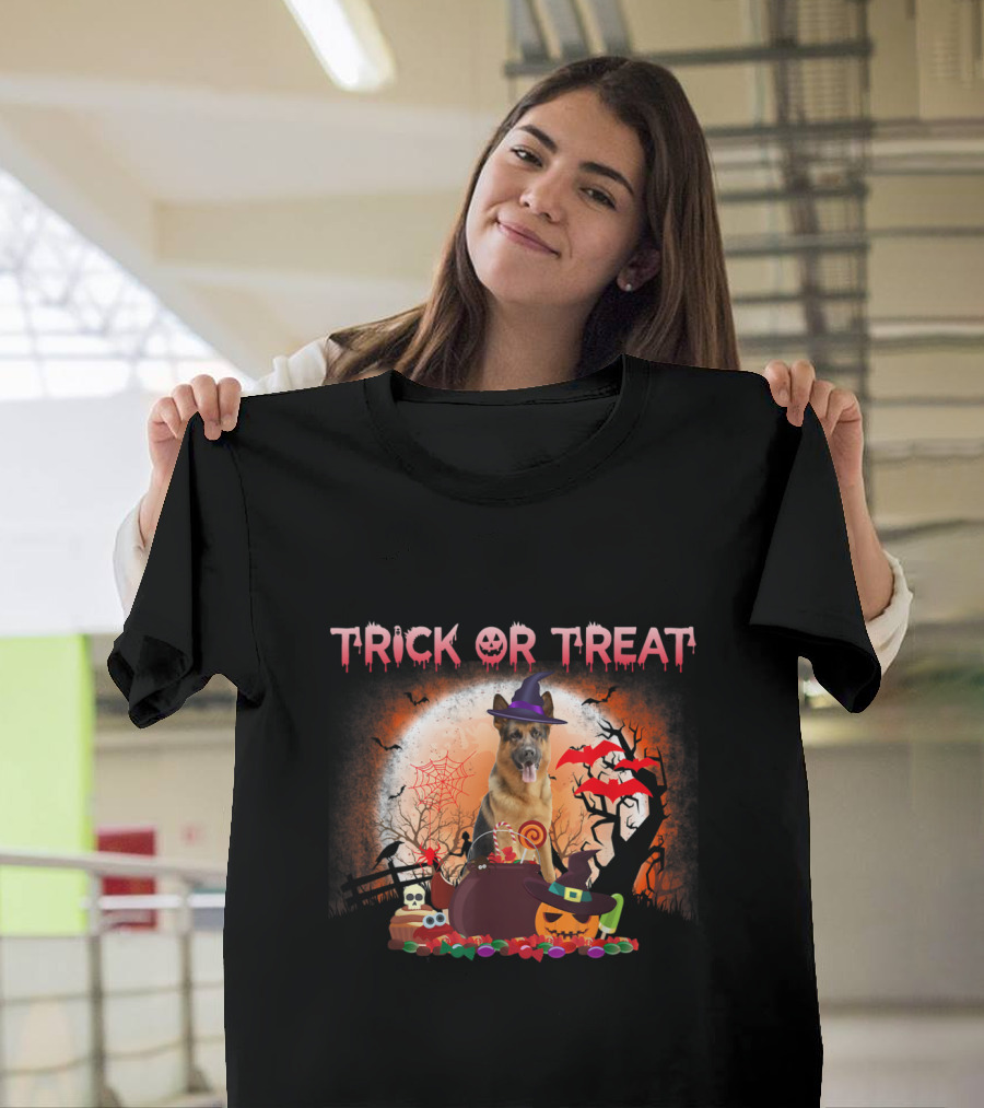 Trick or Treat German Shepherd Halloween Witch Pumpkin Moon T-Shirt
