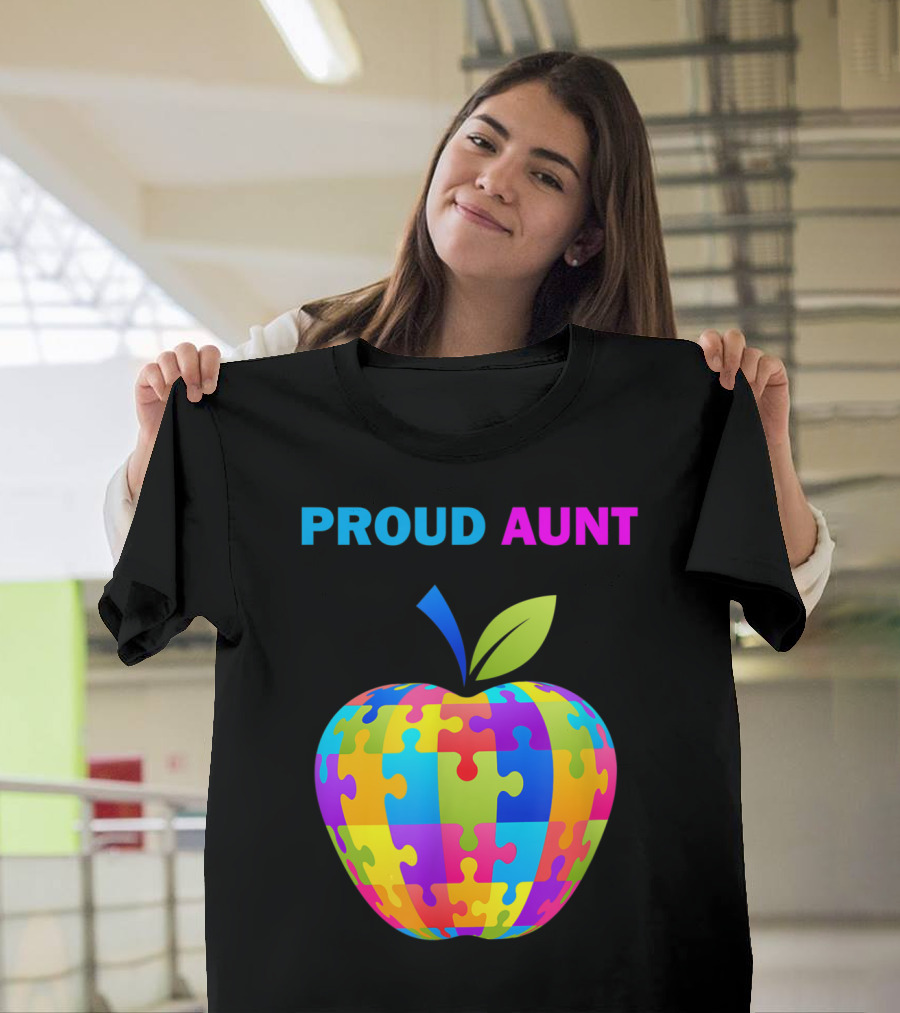 Proud Aunt Autism Awareness Puzzle Apple T-Shirt
