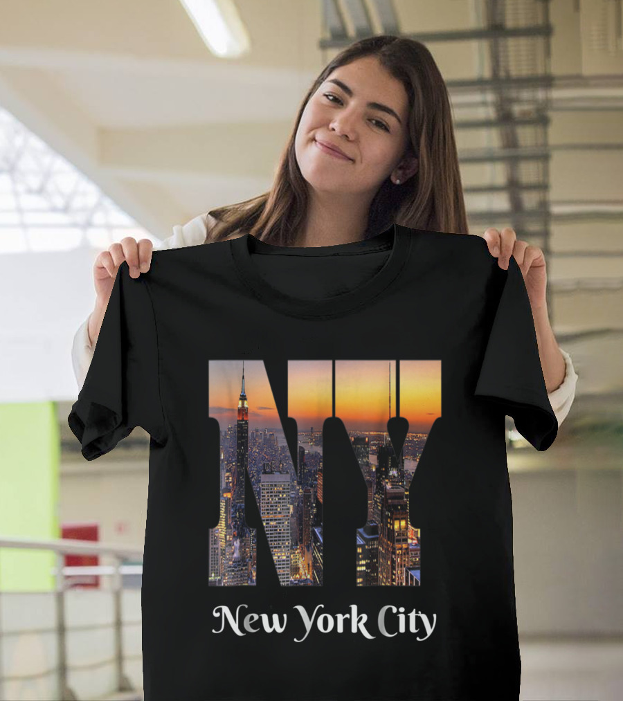 New York City Iconic NY Skyline Sunset T-Shirt