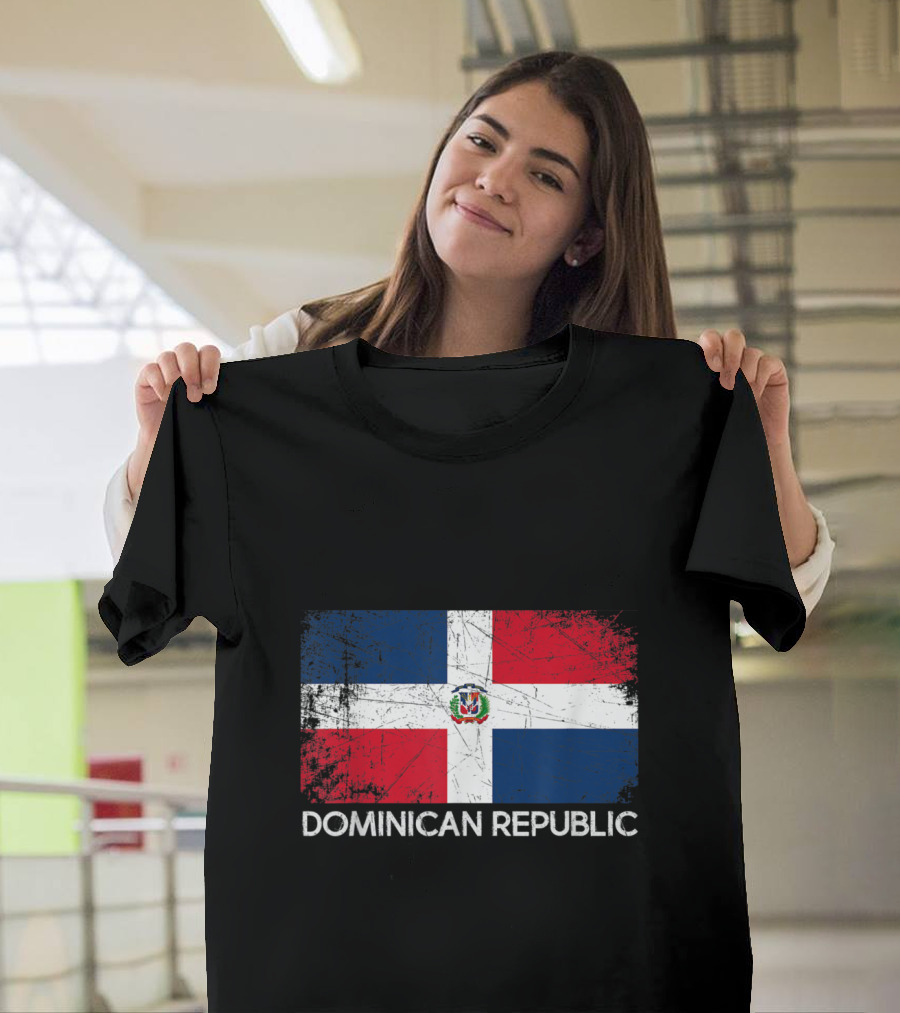 Dominican Republic Flag Vintage Style Made In Dominican Republic T-Shirt