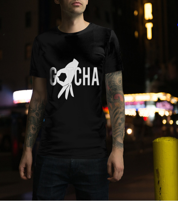 Gotcha Finger Circle Game Meme Kangaroo Tempting Hole T-Shirt