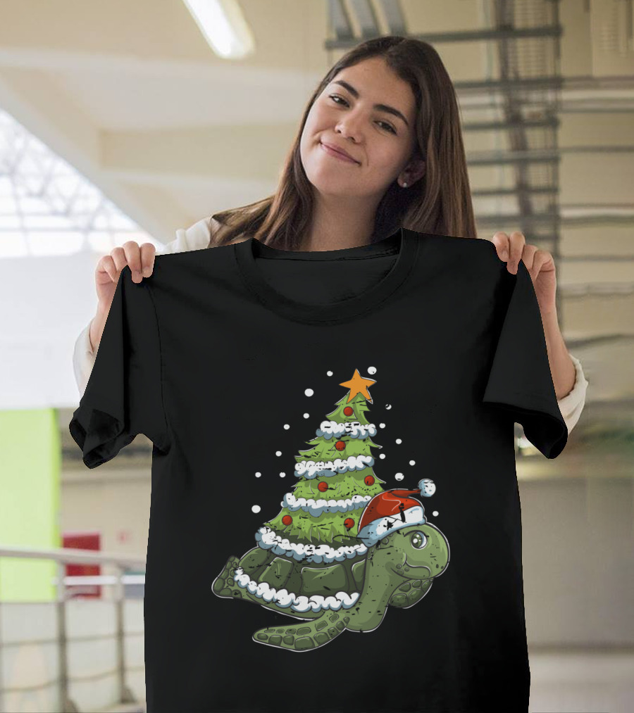 Christmas Turtle with Santa Hat and Decorated Tree Shell T-Shirt