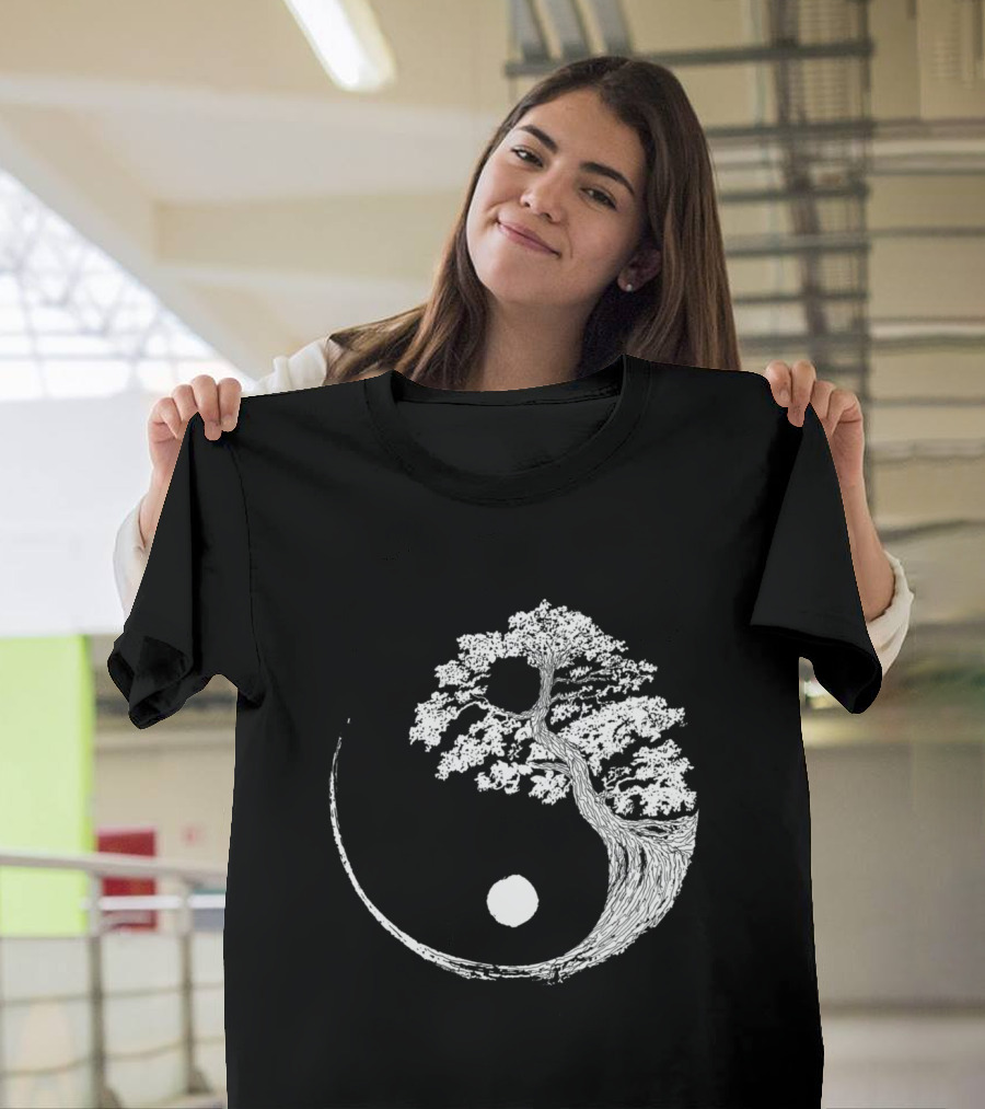 Yin Yang Bonsai Tree Japanese Buddhist Zen T-Shirt