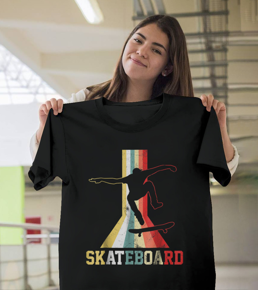 Retro Skateboard Skateboarding Skateboarder T-Shirt