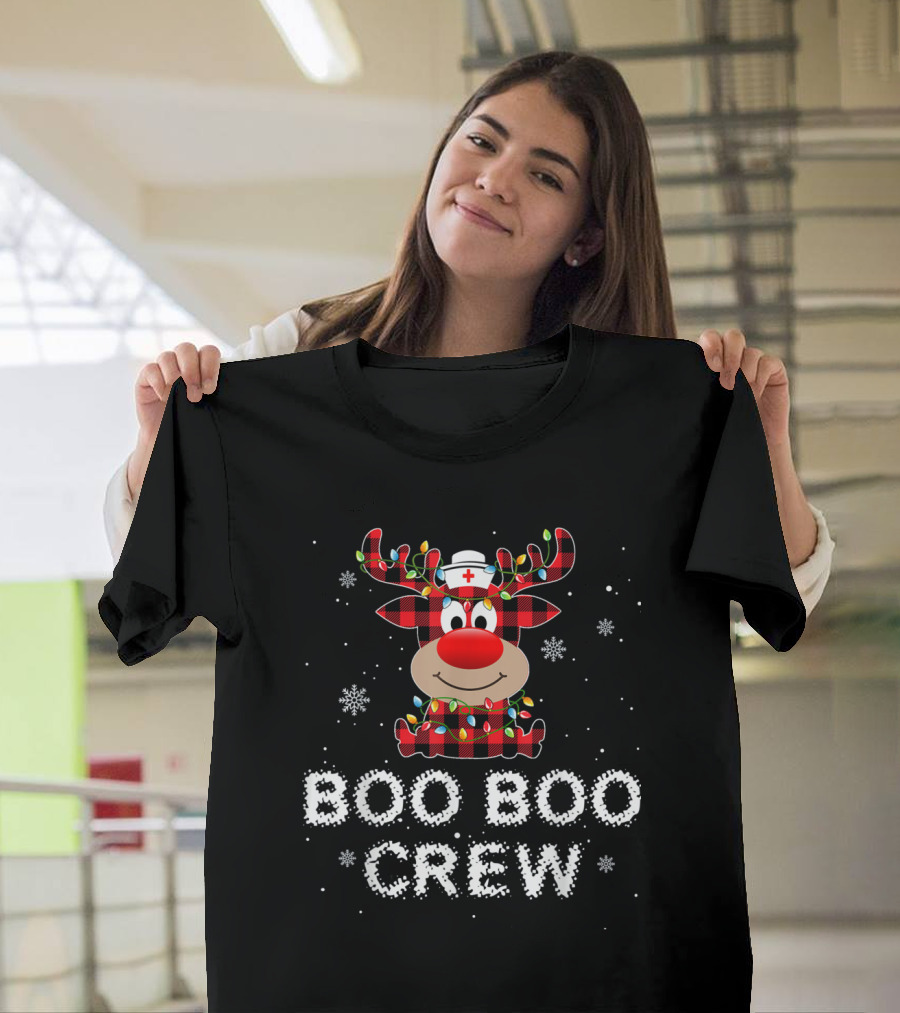 Boo Boo Crew Funny Reindeer Buffalo Plaid Nurse X Mas Light Snowflakes T-Shirt