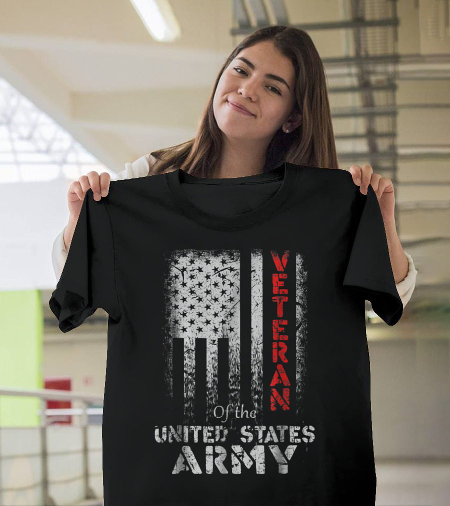 Vintage Veteran of the United States Army American Flag T-Shirt